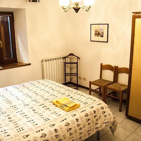 Pieve Fosciana La Pietra Antica Albergo Diffuso מראה חיצוני תמונה