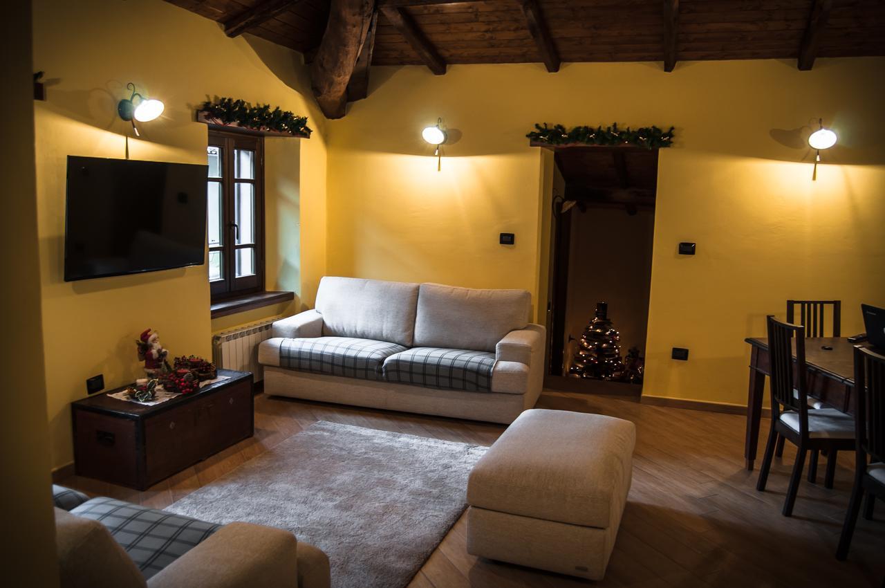 Pieve Fosciana La Pietra Antica Albergo Diffuso מראה חיצוני תמונה