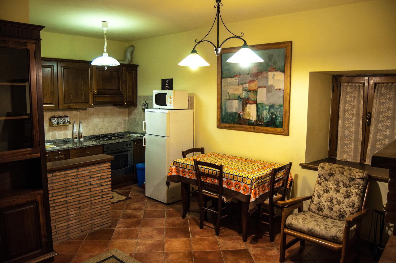 Pieve Fosciana La Pietra Antica Albergo Diffuso מראה חיצוני תמונה