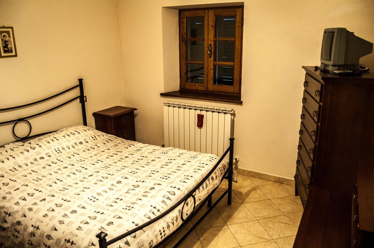 Pieve Fosciana La Pietra Antica Albergo Diffuso מראה חיצוני תמונה